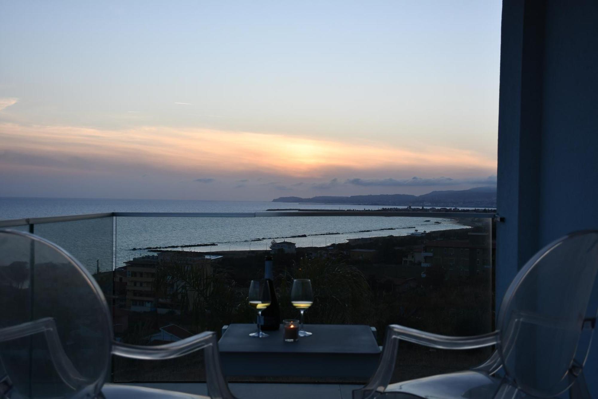 Terrazze Naos Hotel Agrigento Ngoại thất bức ảnh